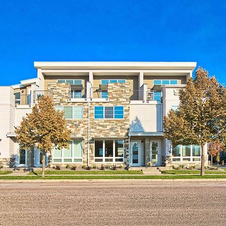 Beautiful 3 Bedroom Townhouse In Old Town North, Brewery District フォート・コリンズ エクステリア 写真