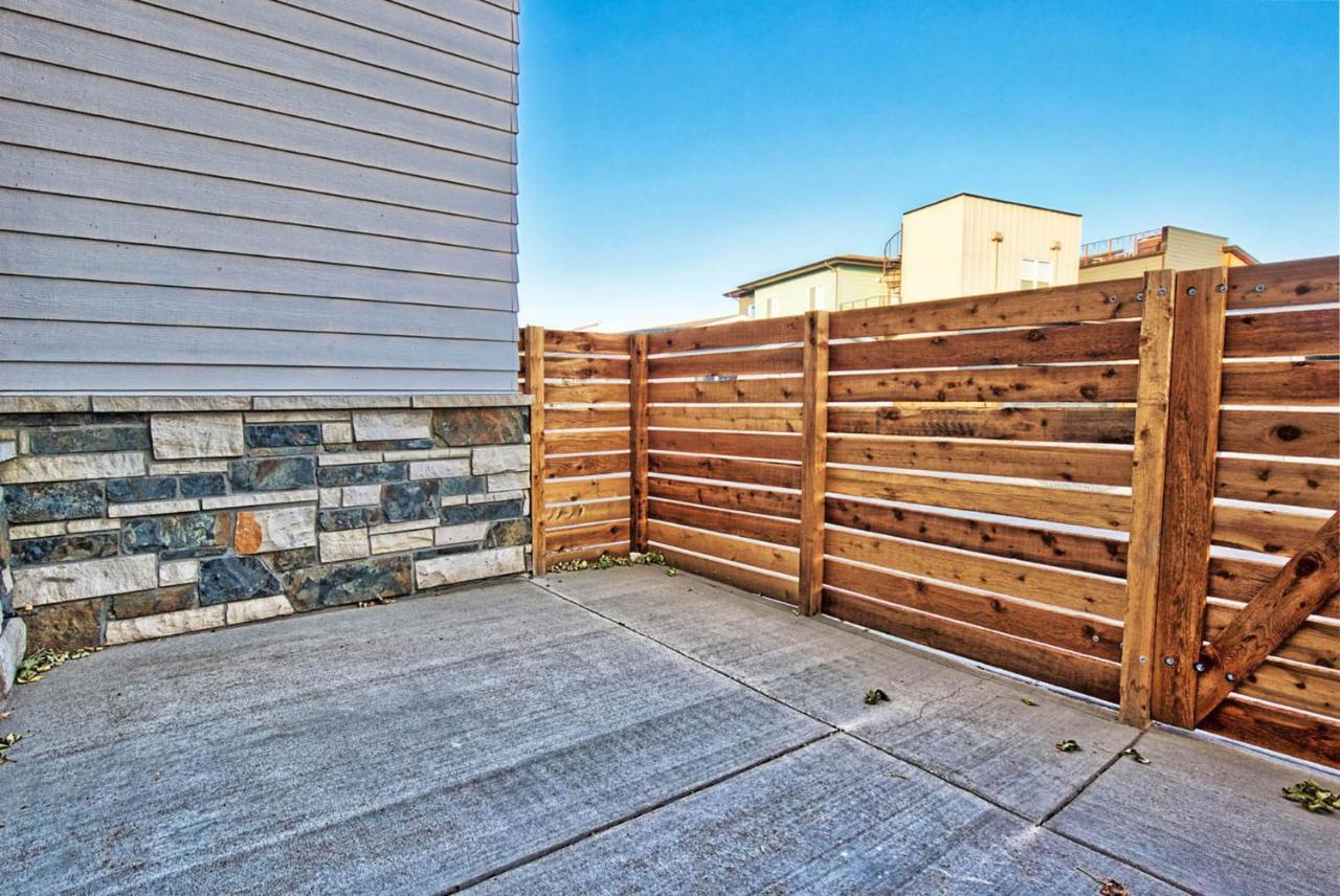Beautiful 3 Bedroom Townhouse In Old Town North, Brewery District フォート・コリンズ エクステリア 写真